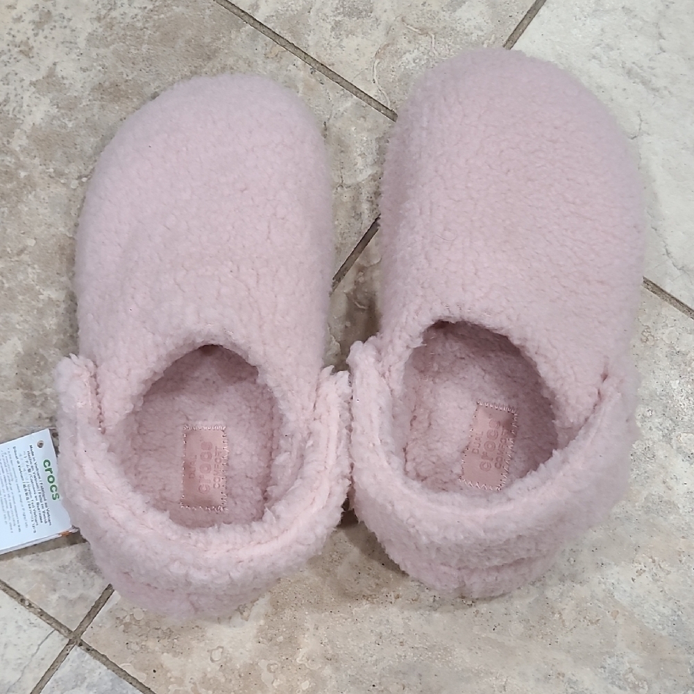 CROCS Women's Pink Fuzzy Slippers - Picture 4 of 9